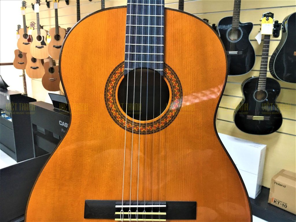 Tại sao người mới chơi nên chọn lựa sử dụng đàn guitar của Yamaha Tại sao người mới chơi nên chọn lựa sử dụng đàn guitar của Yamaha